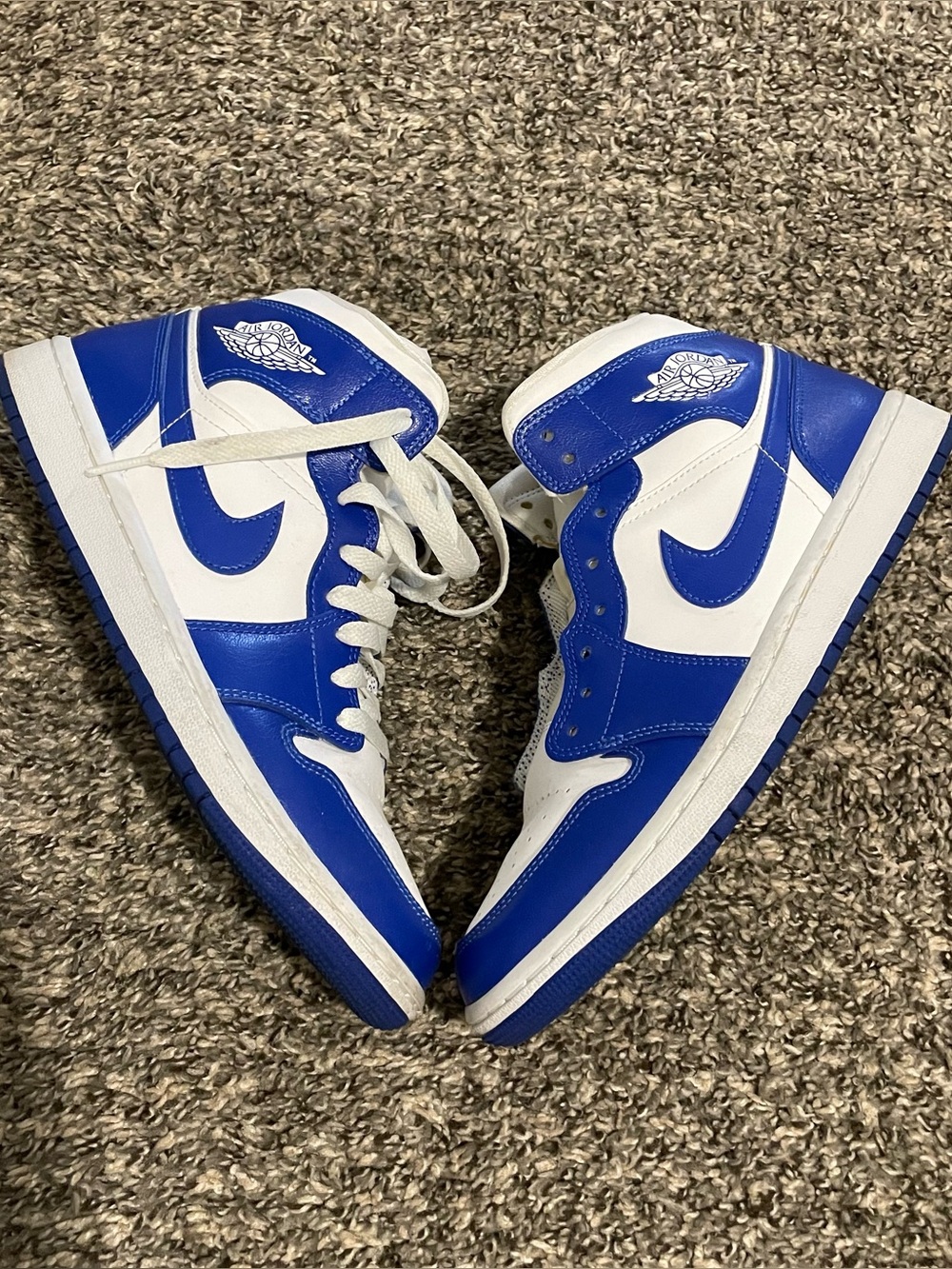 Women's Size 9.5 - Air Jordan 1 Mid "Kentucky Blue" BQ6472-104 White/Hyper Royal